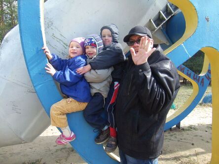 старій крім